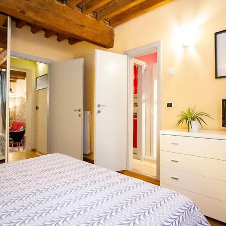 Antica Piazza Apartment By Tuscanywego Lucca Dış mekan fotoğraf