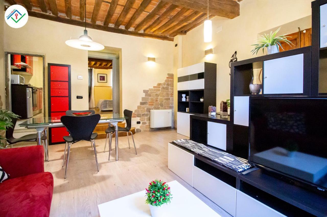 Antica Piazza Apartment By Tuscanywego Lucca Dış mekan fotoğraf