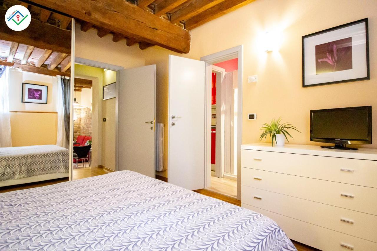 Antica Piazza Apartment By Tuscanywego Lucca Dış mekan fotoğraf